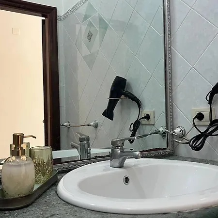 Scio Guesthouse-centro Storico Apartment *